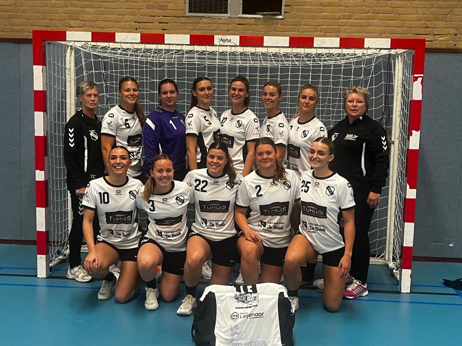 Dames 1 stuurt dames uit Oosterhesselen met 0 punten terug naar Drenthe